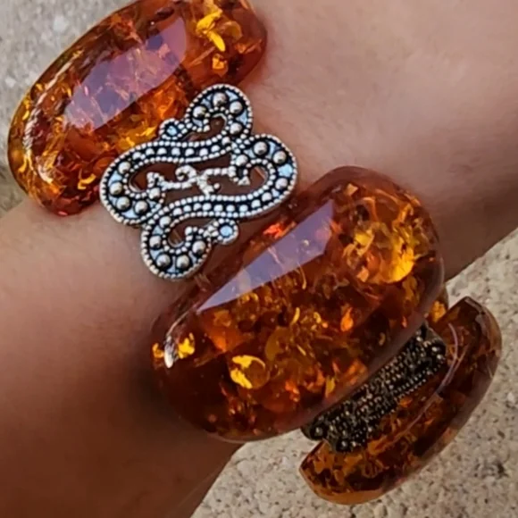 Bracelet Resin Amber Honey Cognac Tone Silver Stretchy Lithuanian Ethnic - Picture 4 of 13